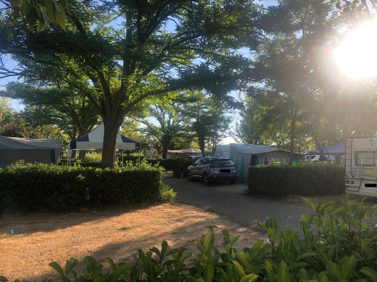 Camping Paradis Family Les Rives De L'Herault ฌีญัค ภายนอก รูปภาพ